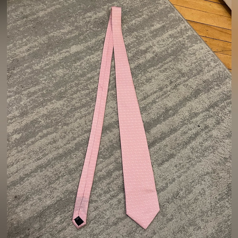 100% silk The Jardine Collection “H” tie